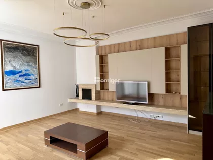 Krunski Venac | 4zida.rs