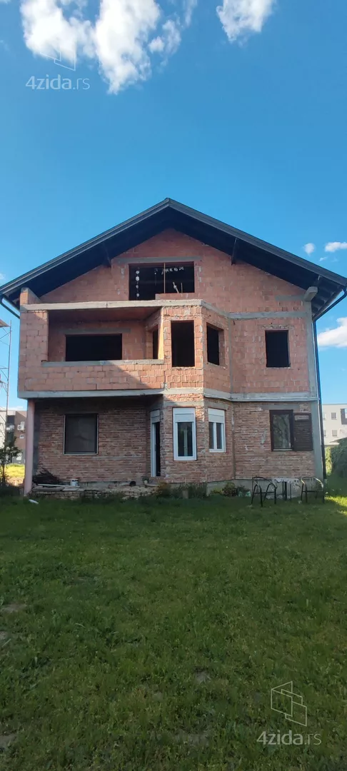 2-etažna kuća | 4zida