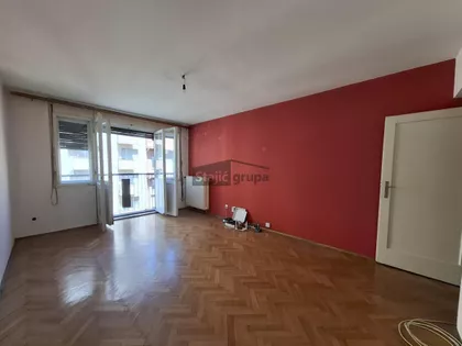 Sarajevska | 4zida.rs