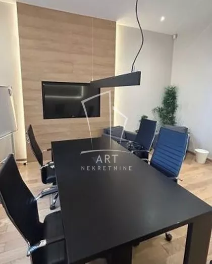 Hilandarska | 4zida.rs