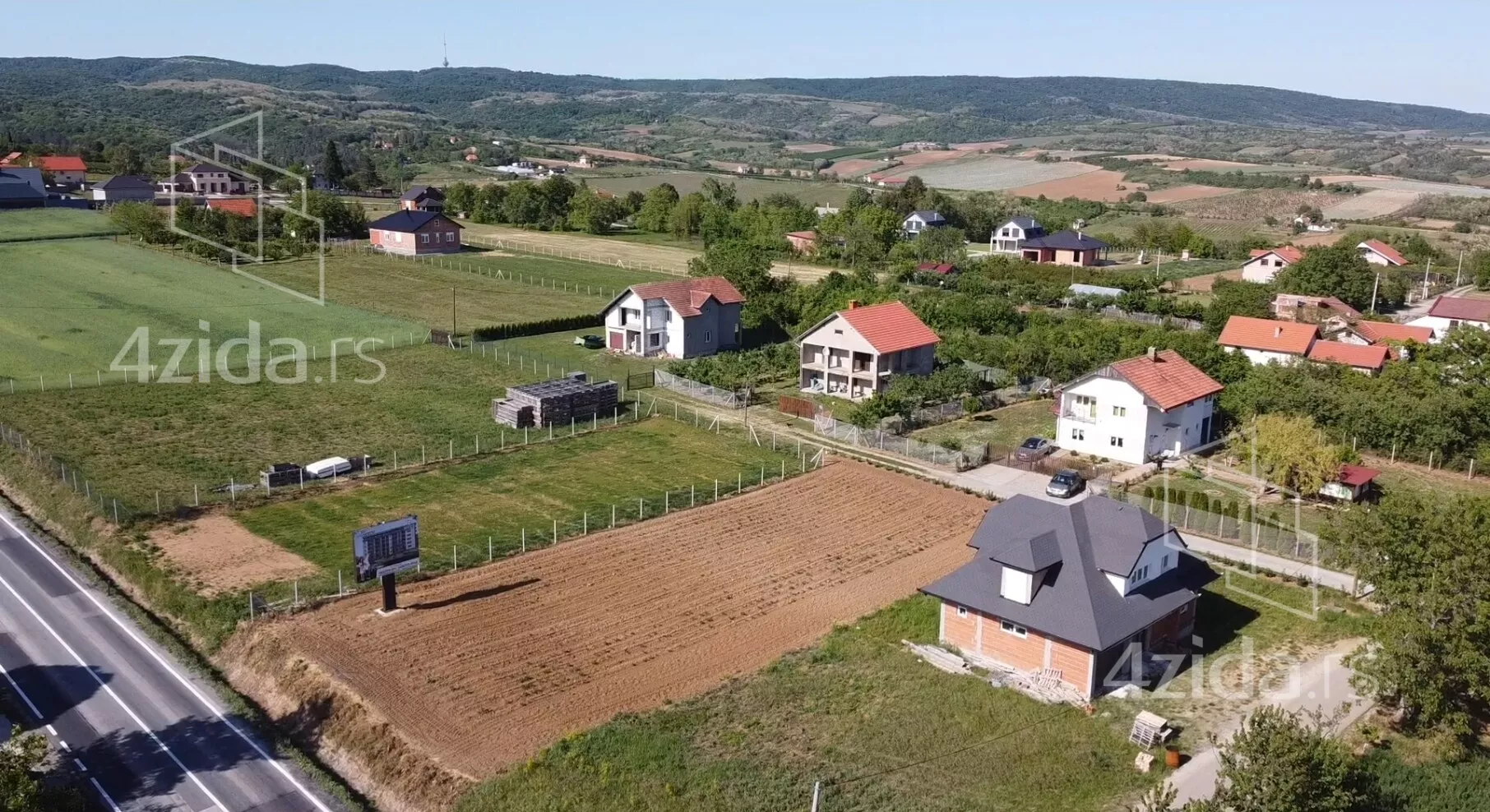 Građevinsko zemljište | 4zida