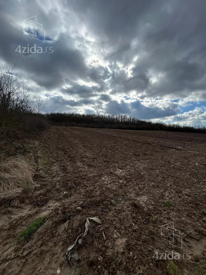 Poljoprivredno zemljište | 4zida