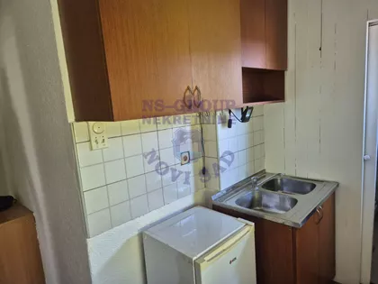 Bulevar Patrijarha Pavla (Somborski Bulevar) | 4zida.rs