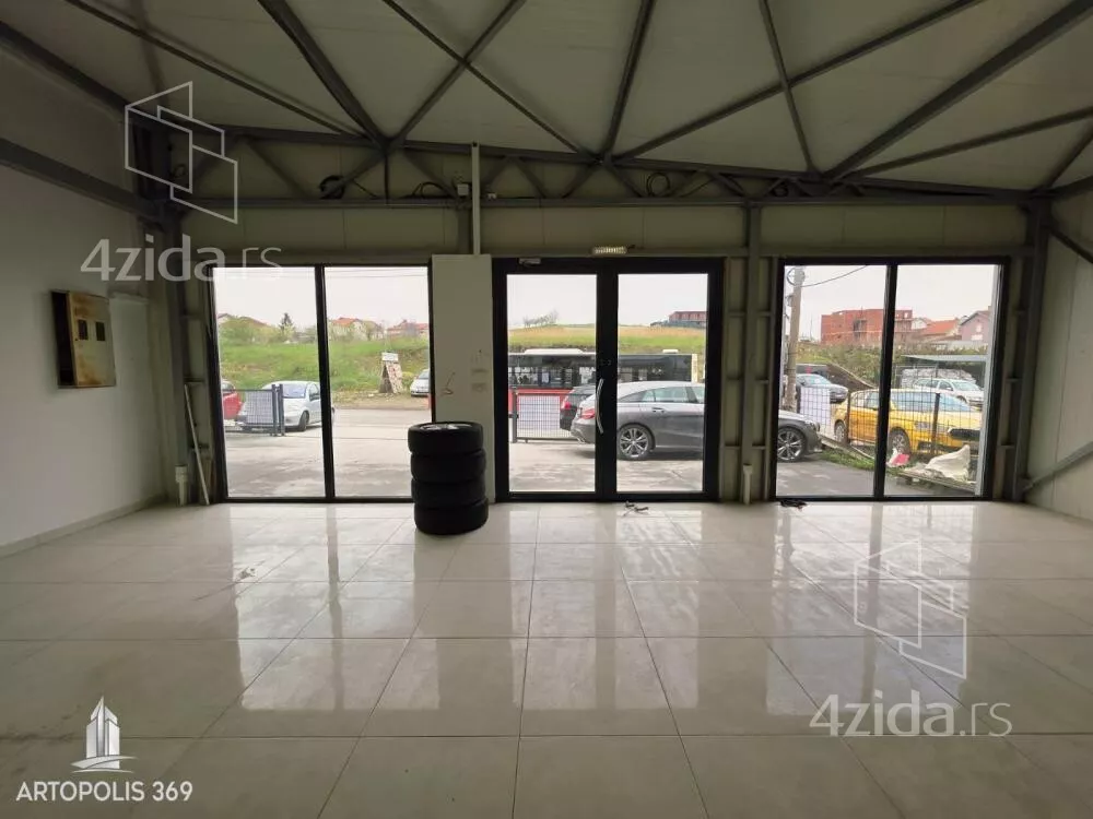 Poslovni prostor | 4zida