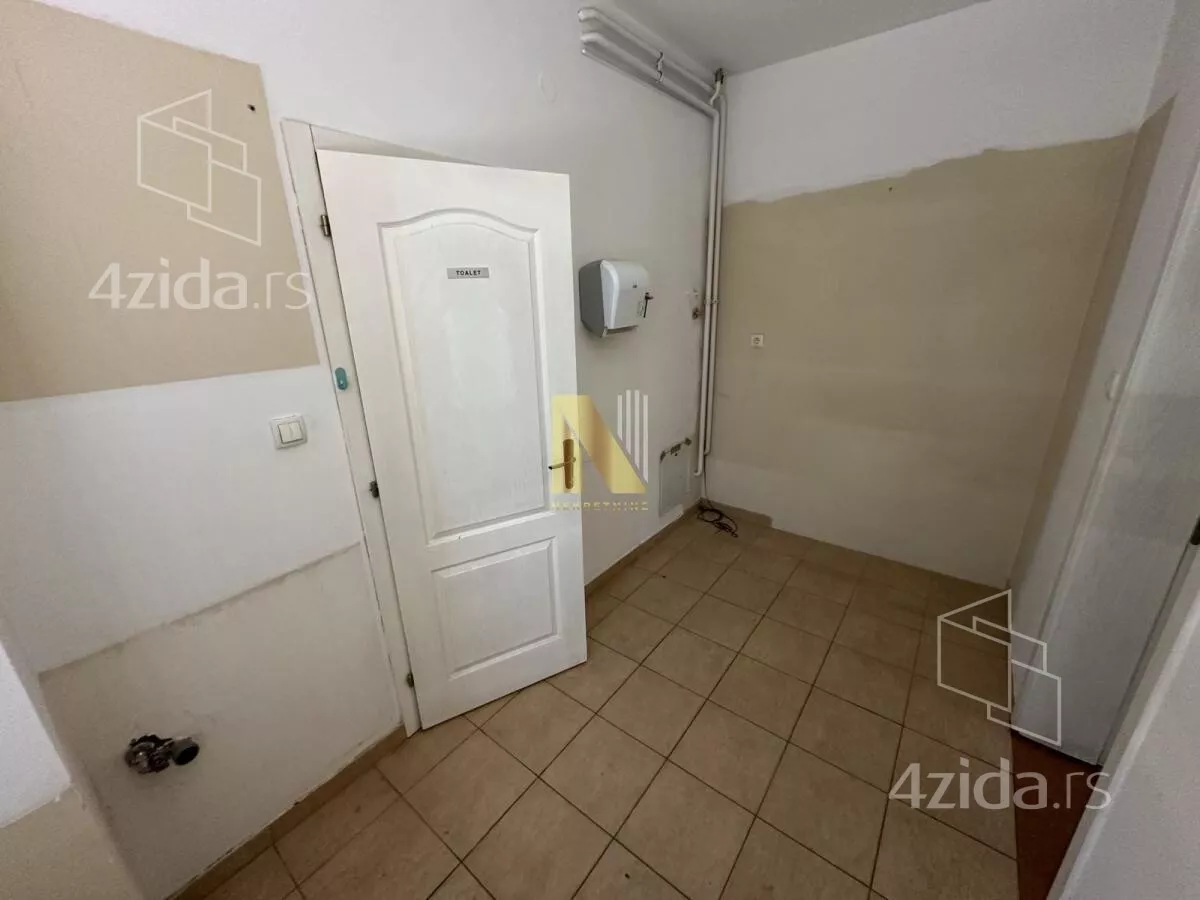 Hala | 4zida