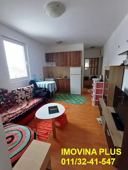 Kneževačka | 4zida.rs