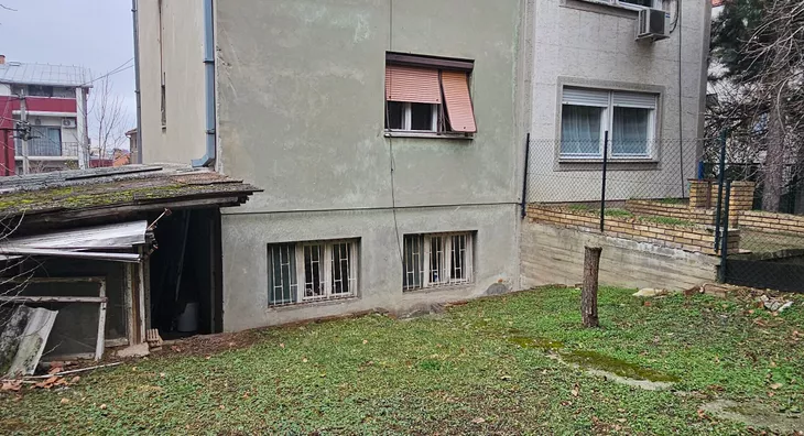 3-etažna kuća | 4zida