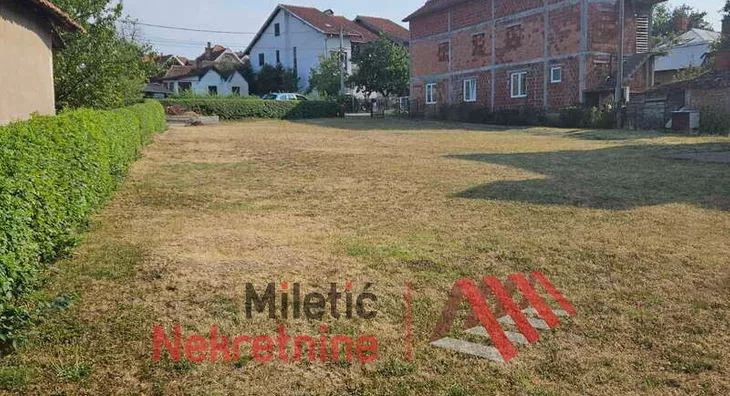 Građevinsko zemljište | 4zida