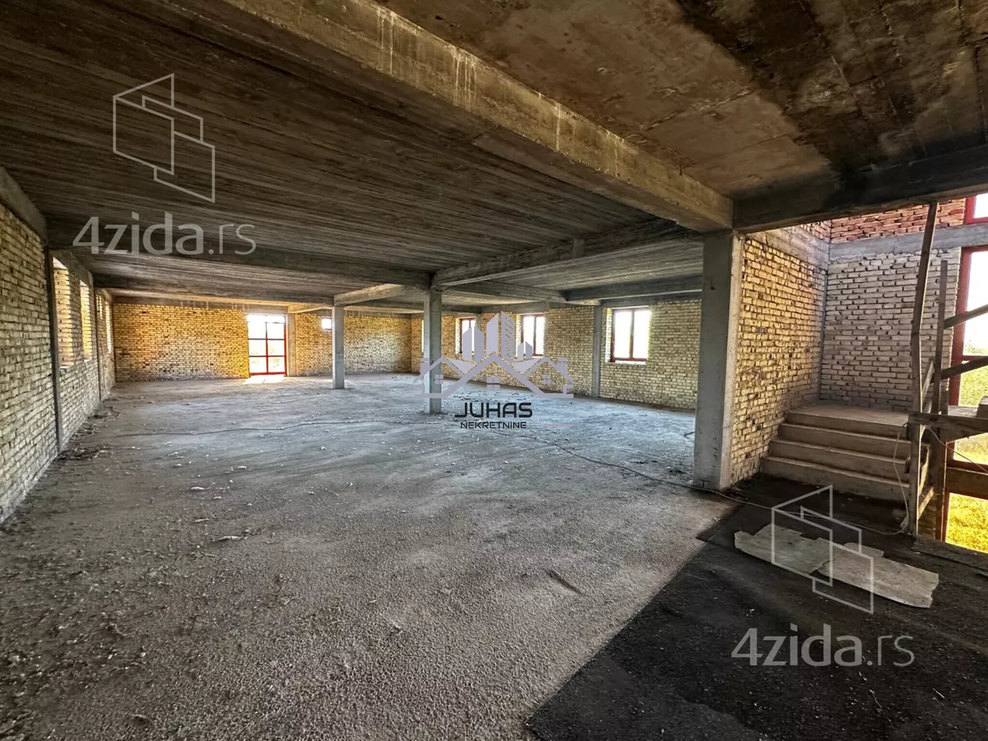 Turistički objekat | 4zida