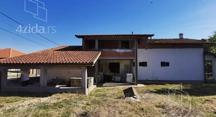 2-etažna kuća | 4zida