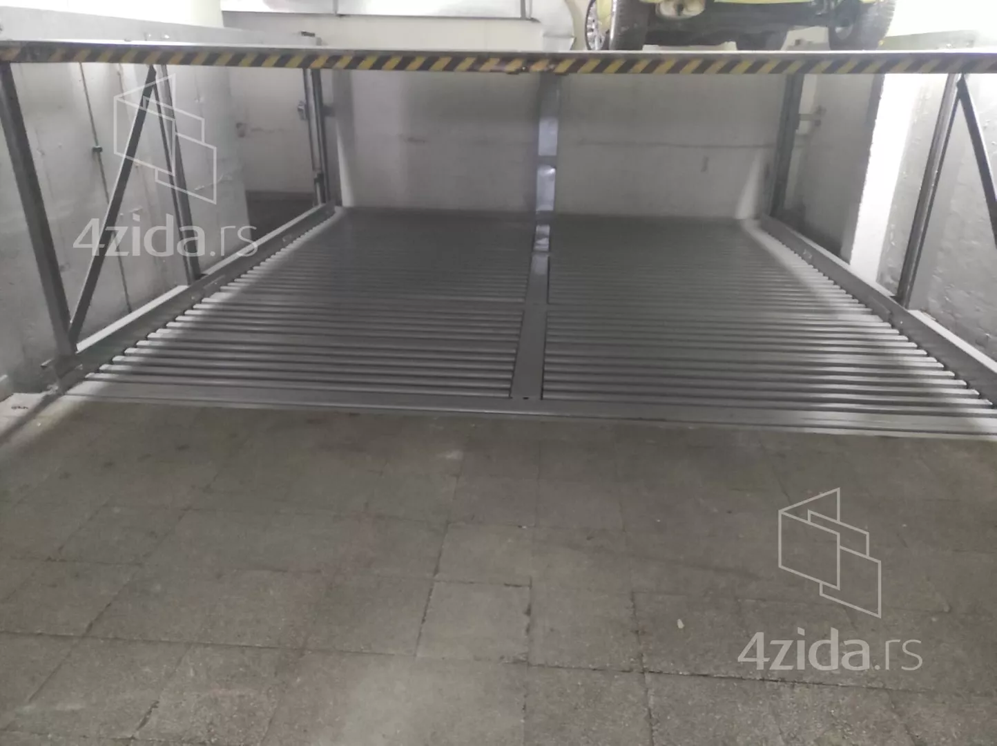 Garaža | 4zida