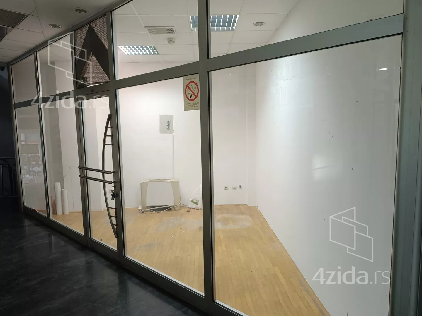 Poslovni prostor | 4zida