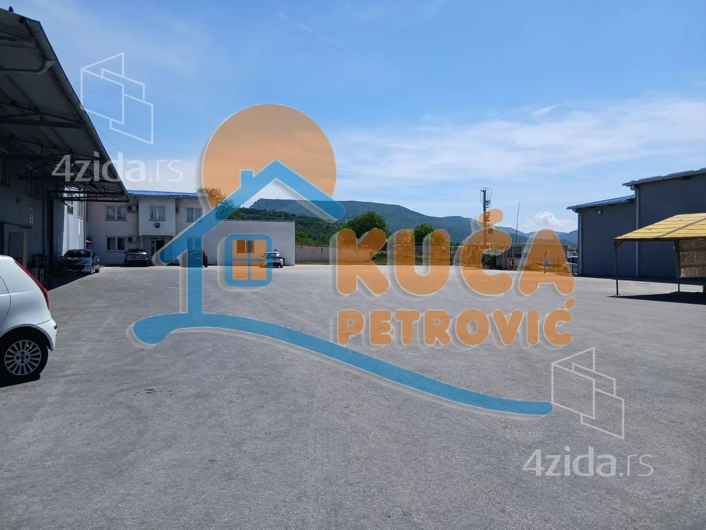 Lokal | 4zida