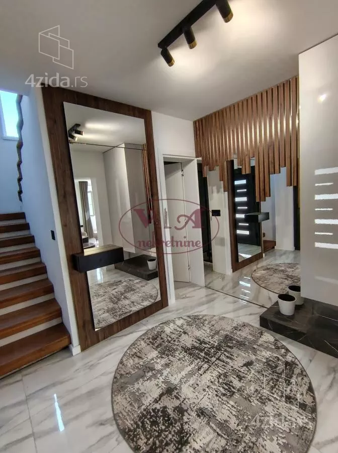 Kuća | 4zida
