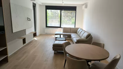 Tošin Bunar | 4zida.rs