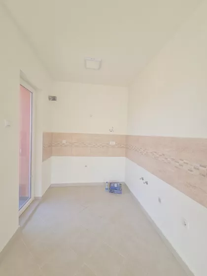 Kertvaroš | 4zida.rs