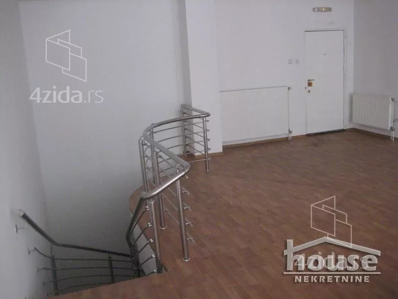 Lokal | 4zida