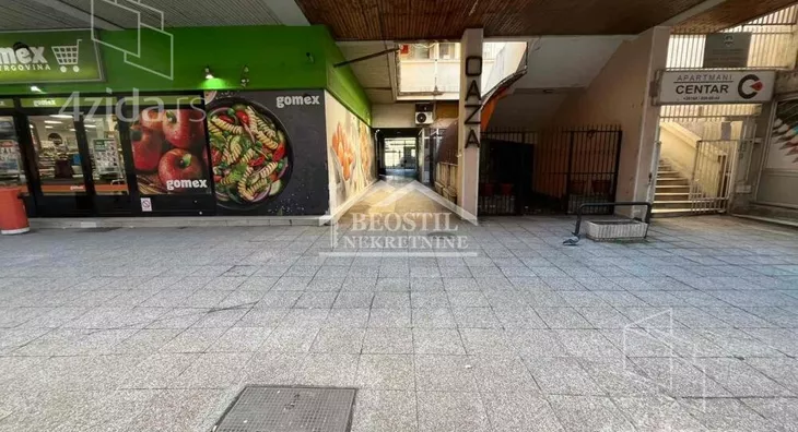 Poslovni prostor | 4zida