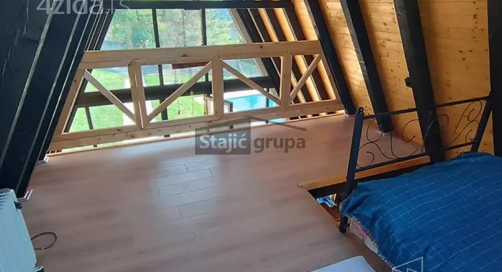 Kuća | 4zida