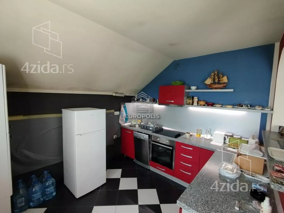 Kuća | 4zida