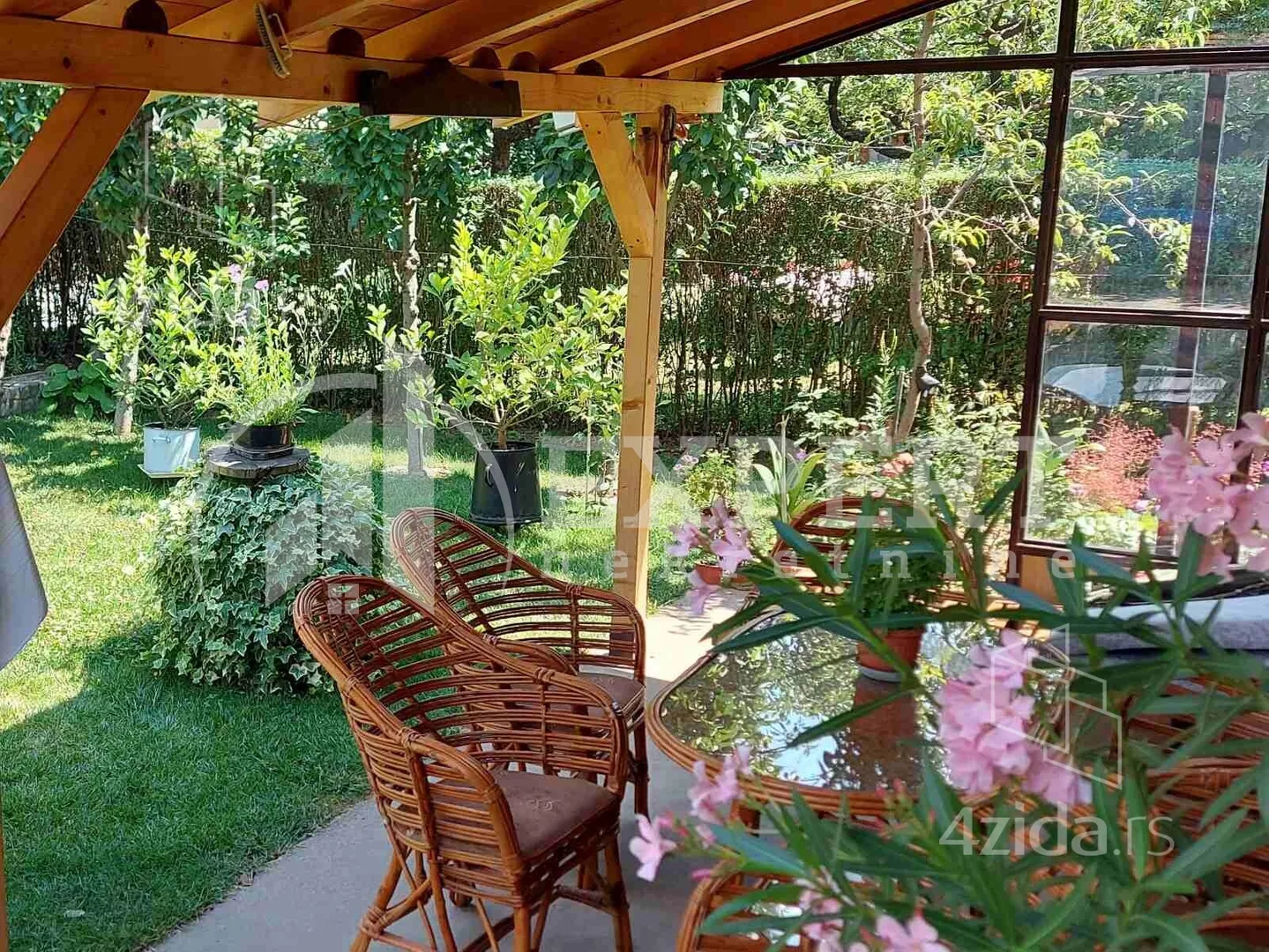 3-etažna kuća | 4zida