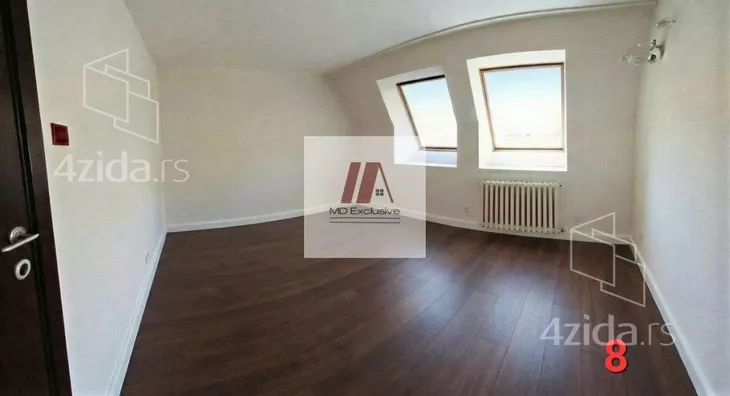 Četvoroiposoban stan | 4zida