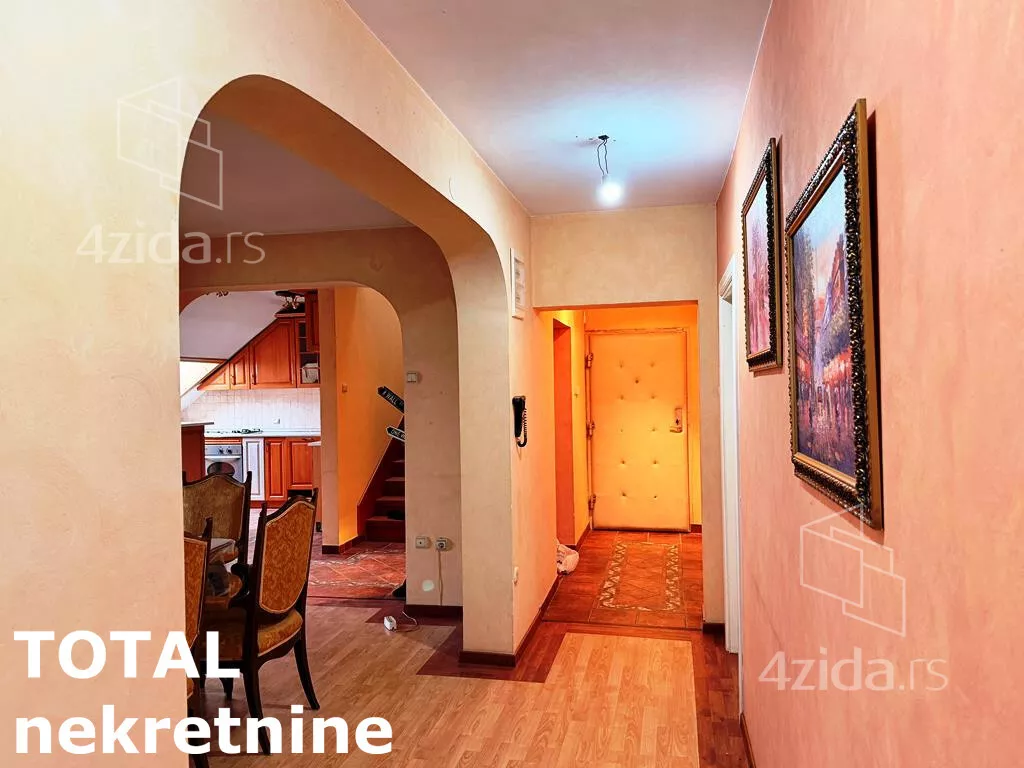 Petosoban stan | 4zida