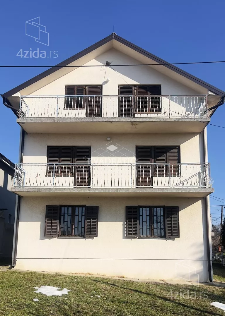 4-etažna kuća | 4zida