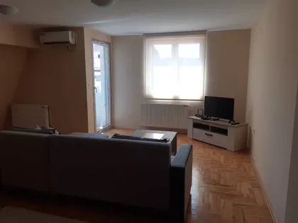 Vojvode Vuka 1a | 4zida.rs
