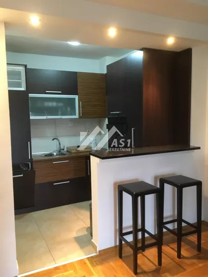 Bulevar Cara Lazara | 4zida.rs