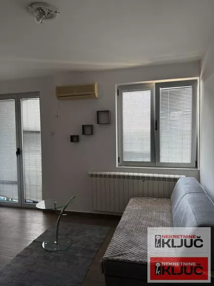 Bulevar Oslobođenja | 4zida.rs