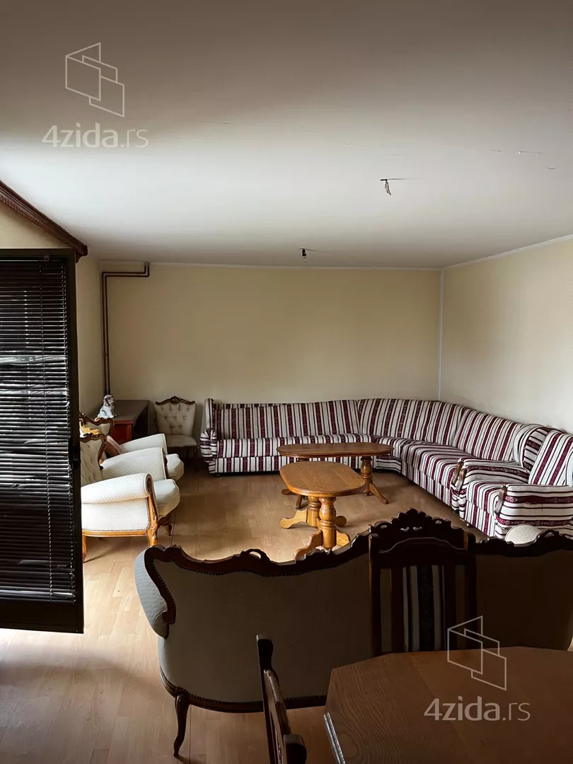 3-etažna kuća | 4zida