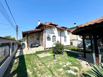 Ugrinovačka 206 | 4zida.rs