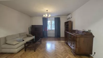 Kalenić pijaca | 4zida.rs