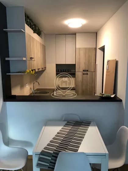 Cara Dušana | 4zida.rs