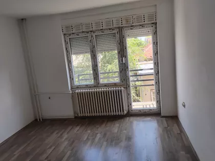 Višnjićeva 18 | 4zida.rs
