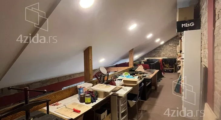 Poslovni prostor | 4zida