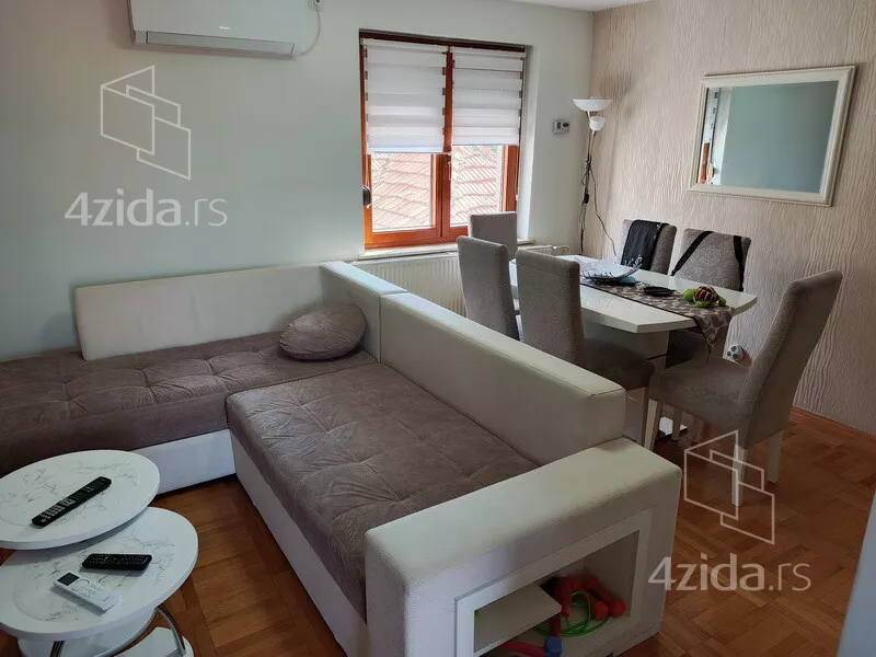 3-etažna kuća | 4zida
