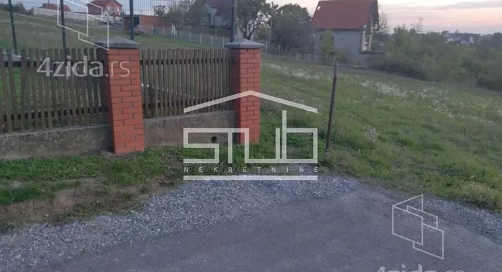 Građevinsko zemljište | 4zida