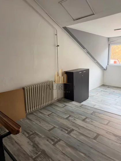 Banovo Brdo | 4zida.rs