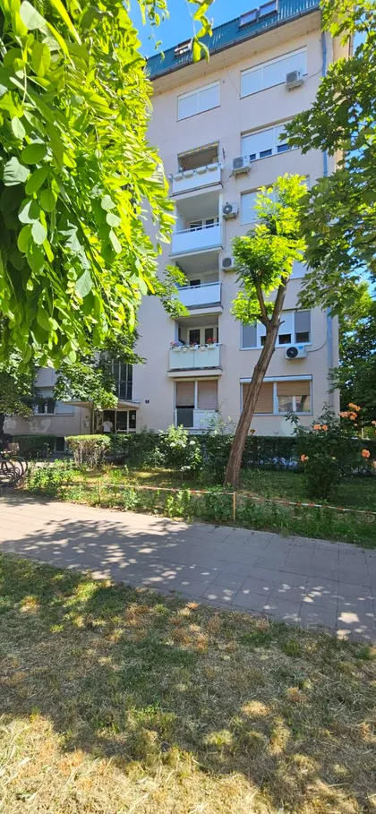 Vere Pavlović 3 | 4zida.rs