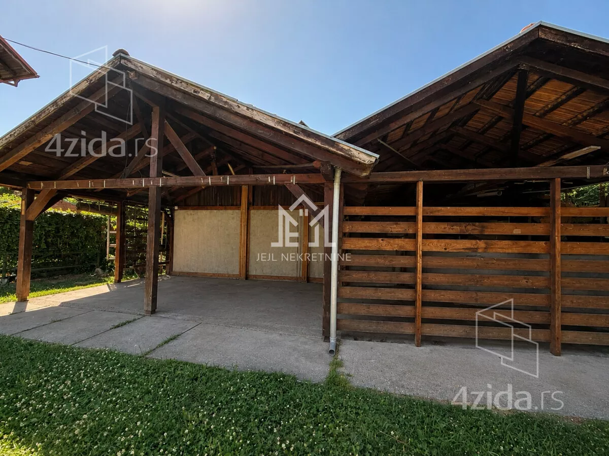 Kuća | 4zida