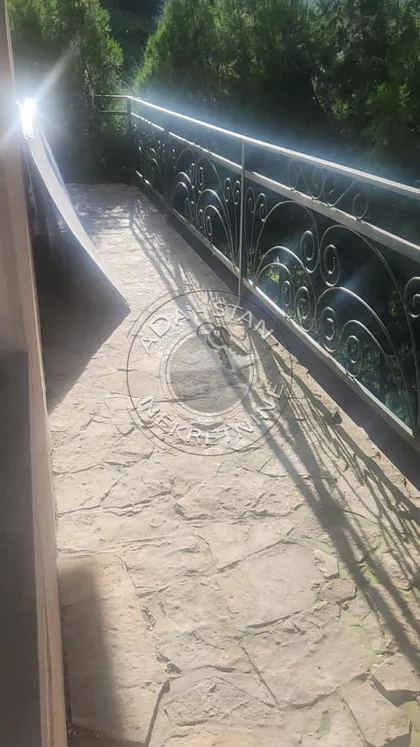 Petlovo Brdo | 4zida.rs