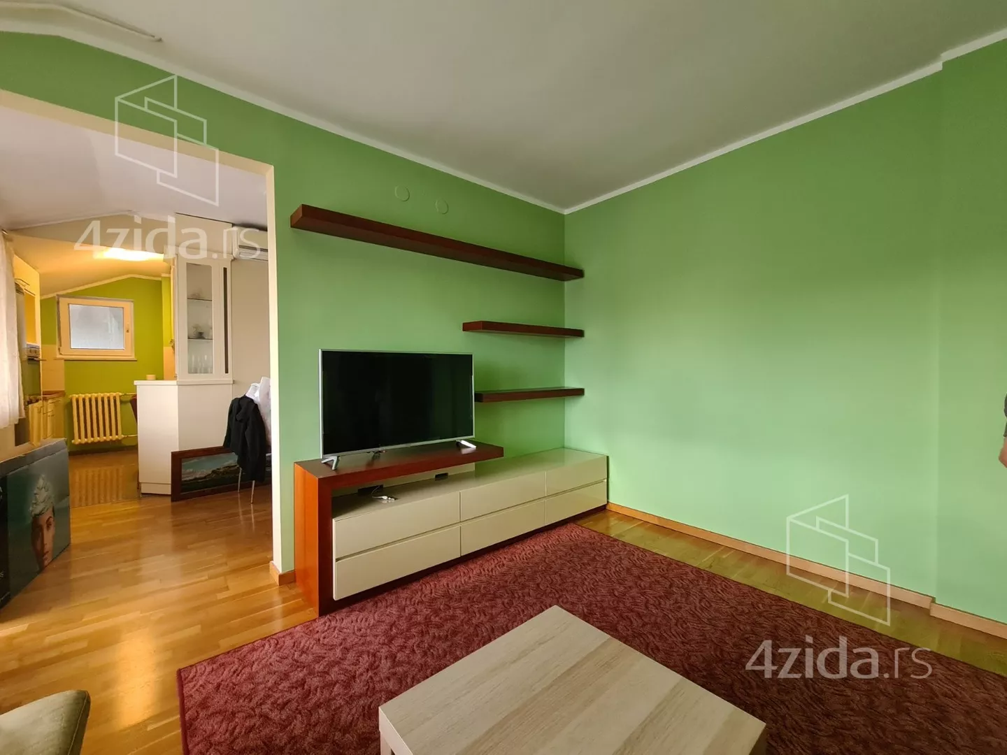 Troiposoban stan | 4zida