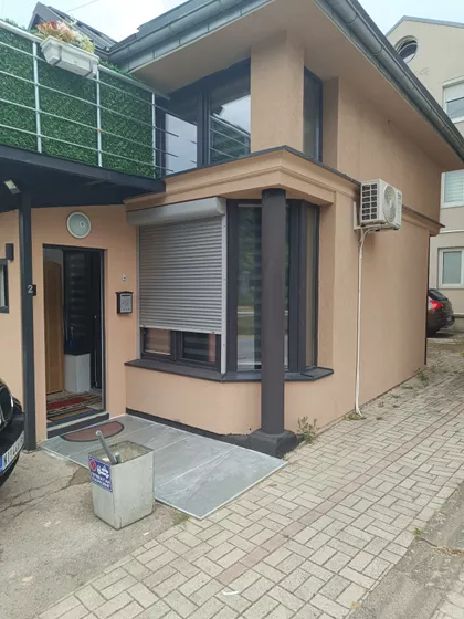 Boška Buhe 2A | 4zida.rs