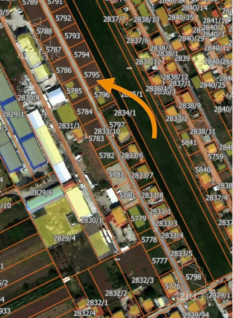 Građevinsko zemljište | 4zida