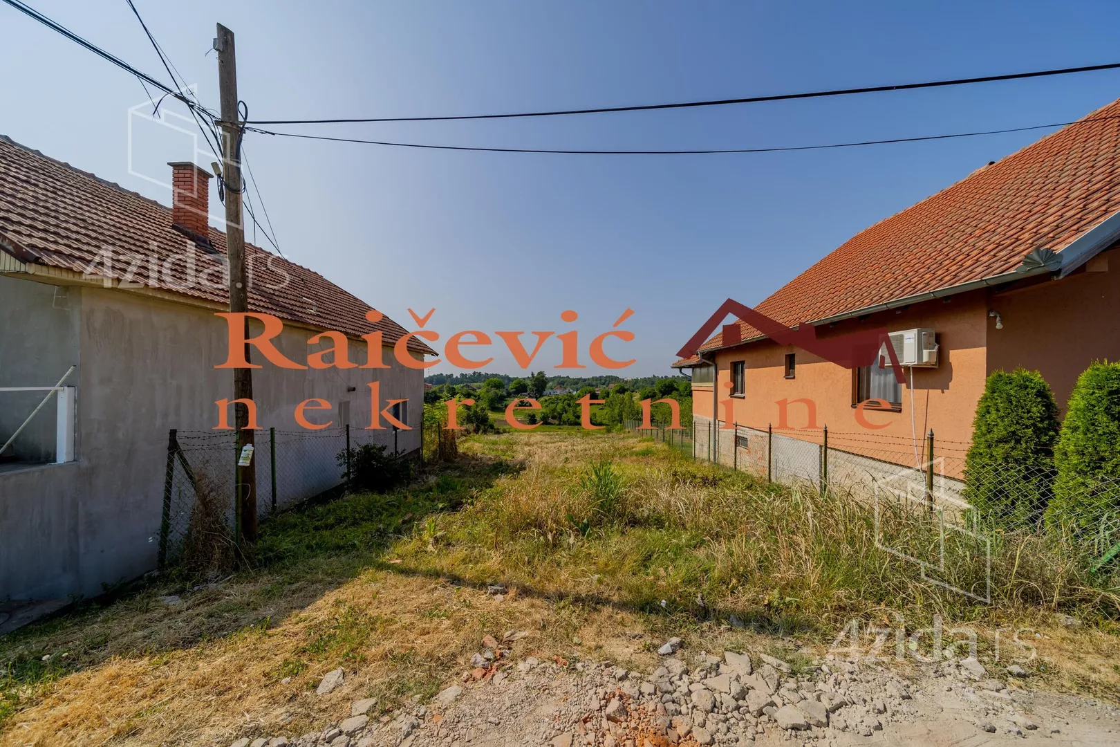 Plac | 4zida
