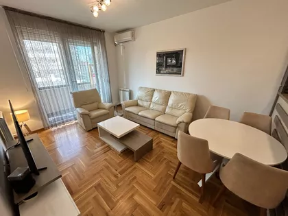 Bulevar Jna 2V | 4zida.rs