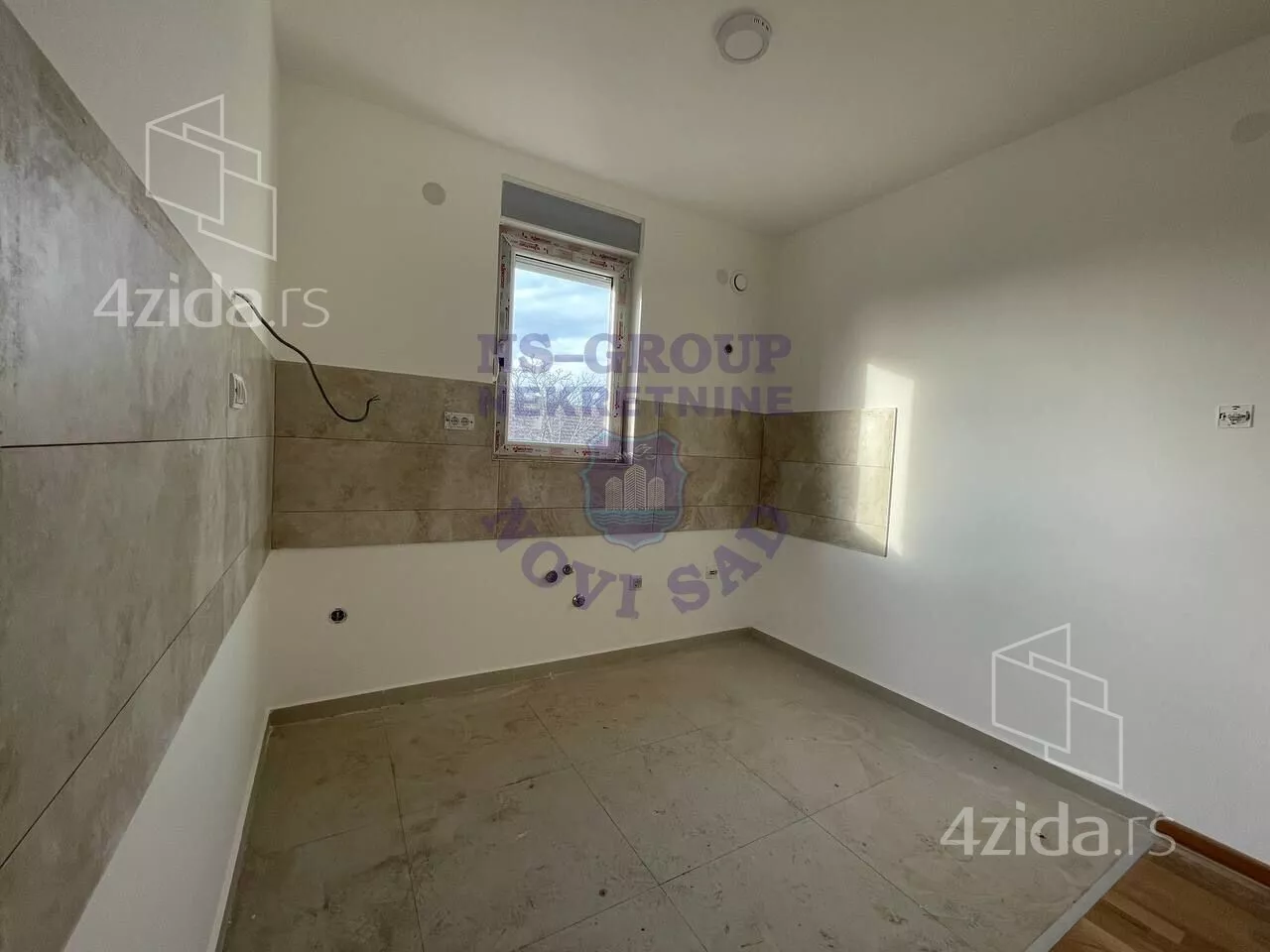 Troiposoban stan | 4zida