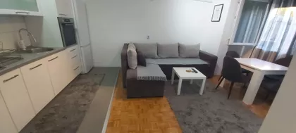 Sremska 24 | 4zida.rs